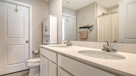 14147 Crimson Avenue Bradenton FL 34211