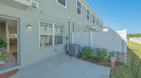 14147 Crimson Avenue Bradenton FL 34211