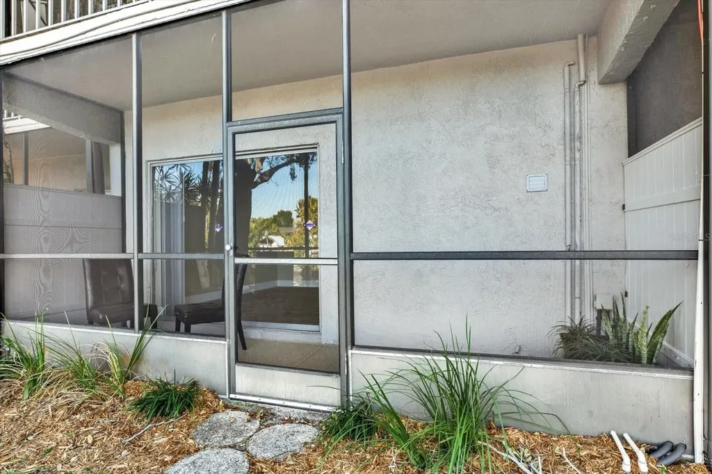 9125 Tudor Drive Tampa FL 33615