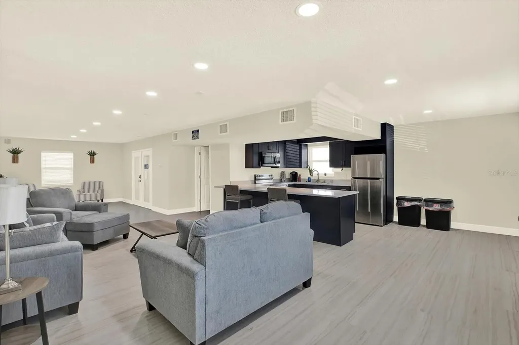 9125 Tudor Drive Tampa FL 33615