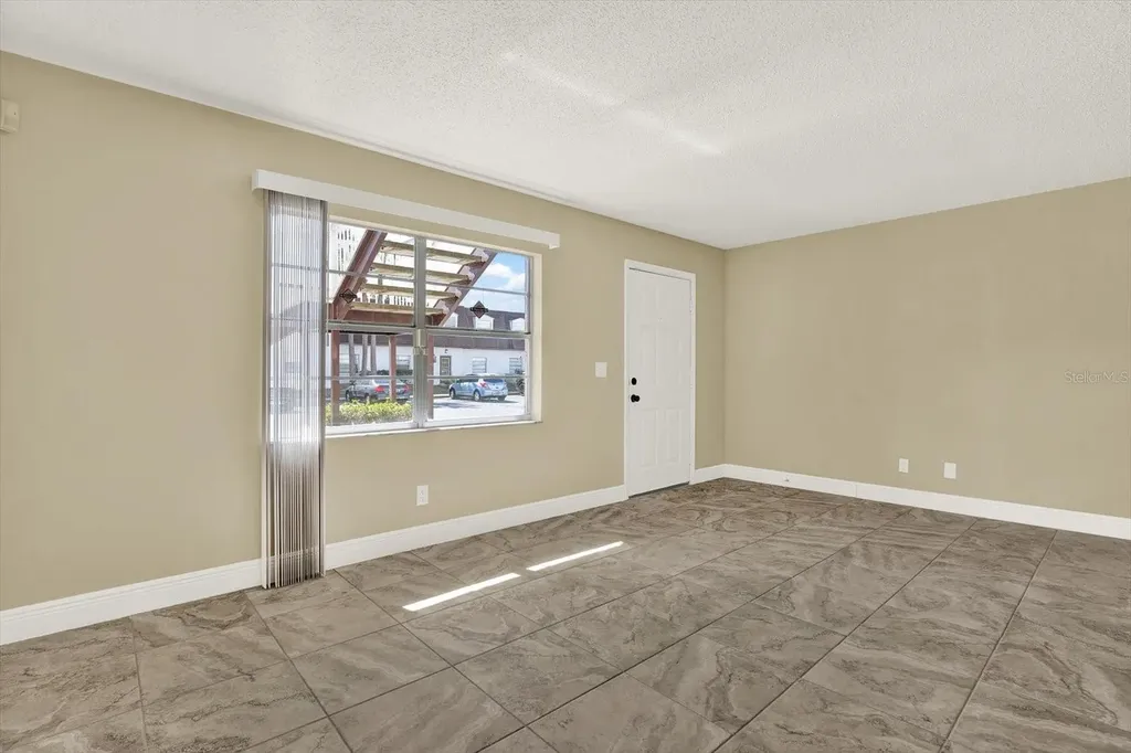 9125 Tudor Drive Tampa FL 33615