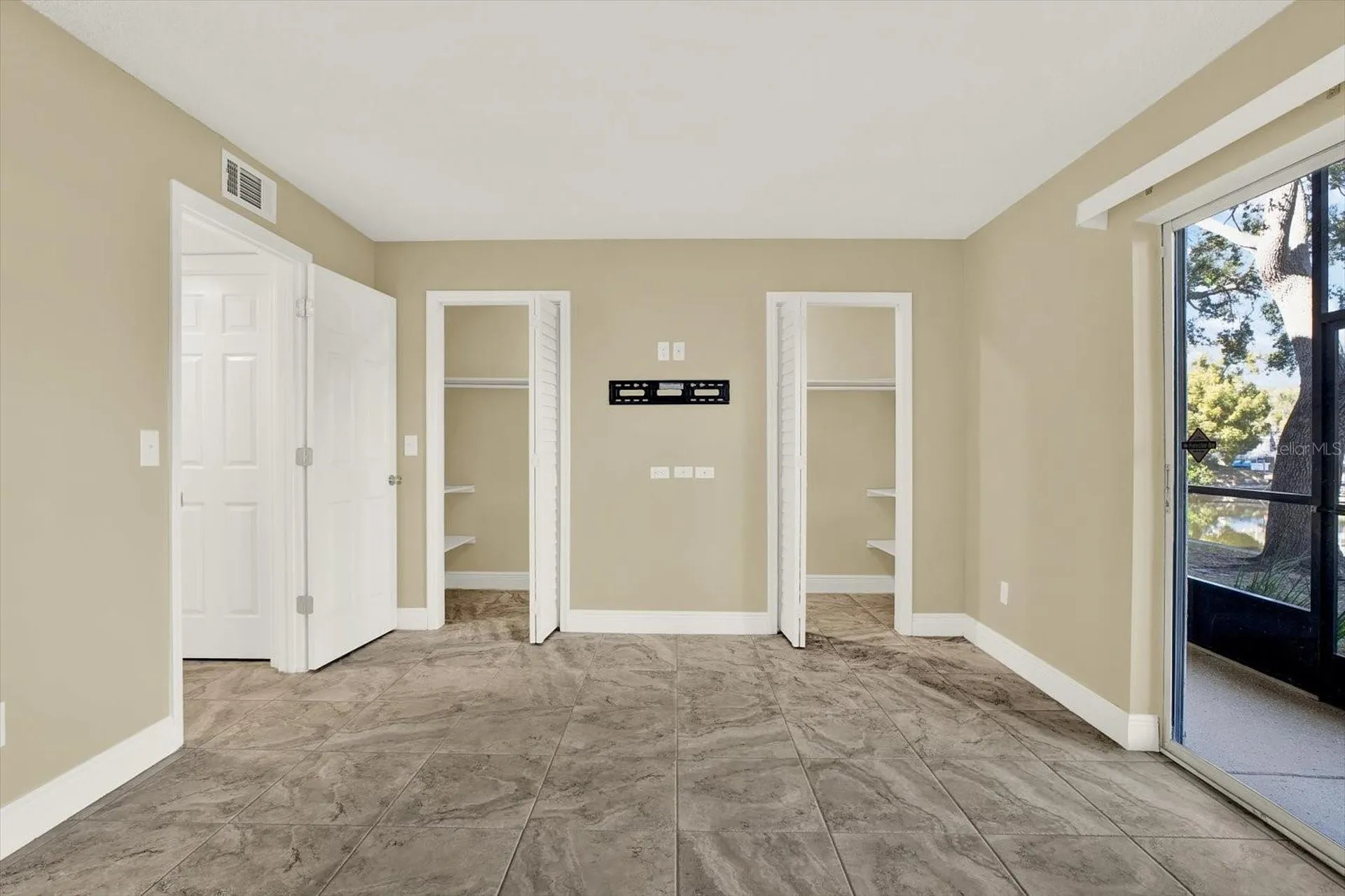 9125 Tudor Drive Tampa FL 33615