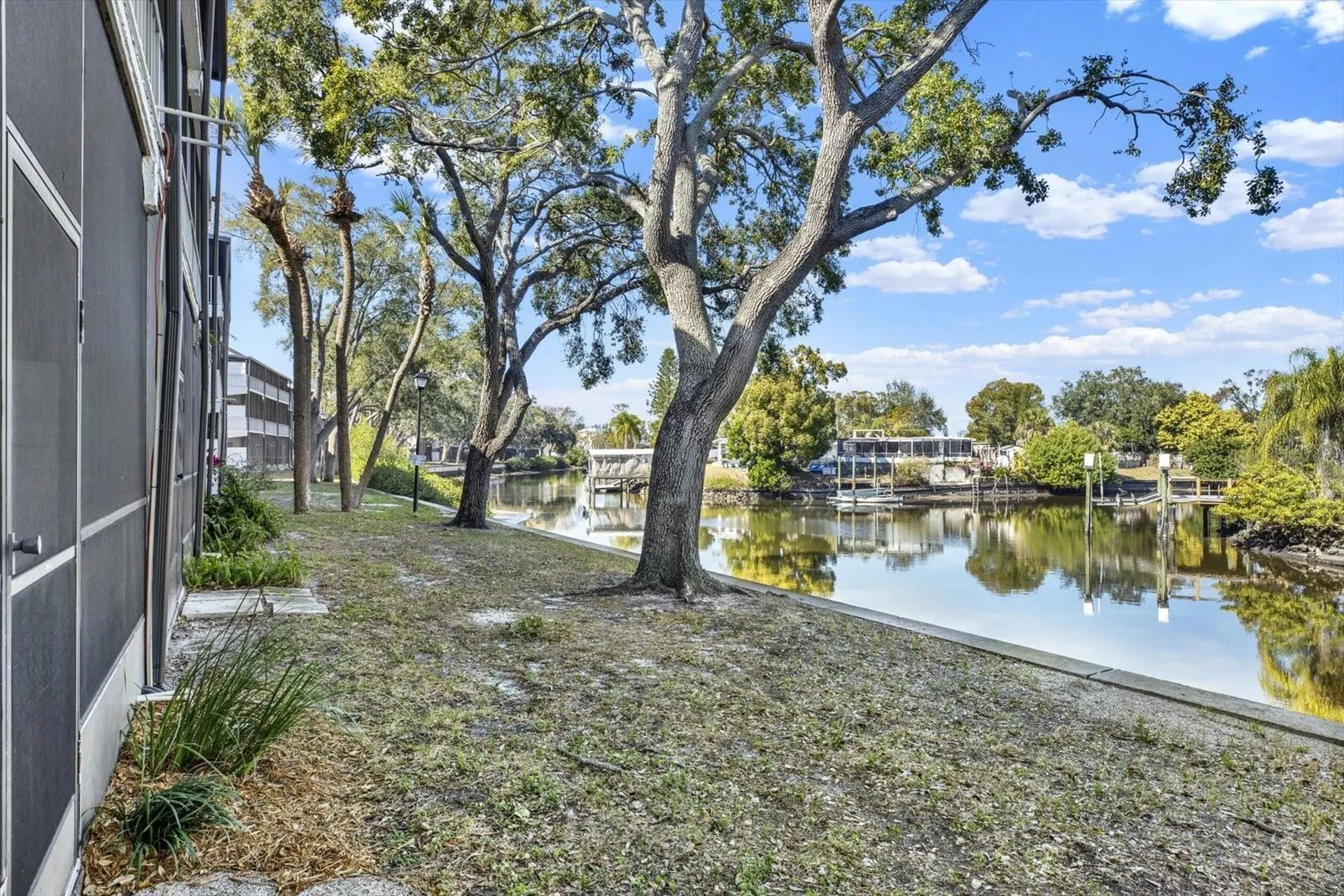 9125 Tudor Drive Tampa FL 33615