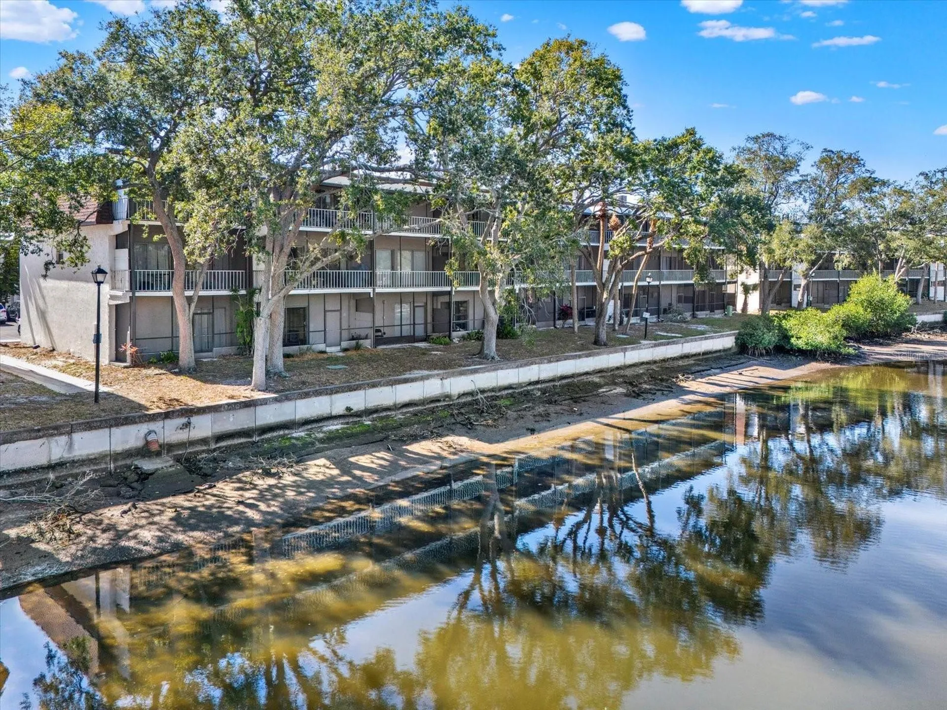 9125 Tudor Drive Tampa FL 33615