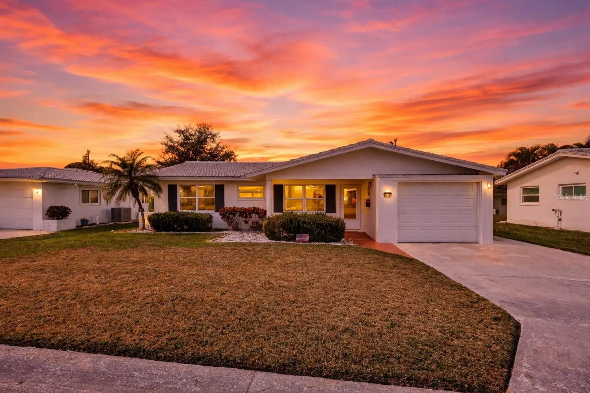 9208 142nd Street Seminole FL 33776