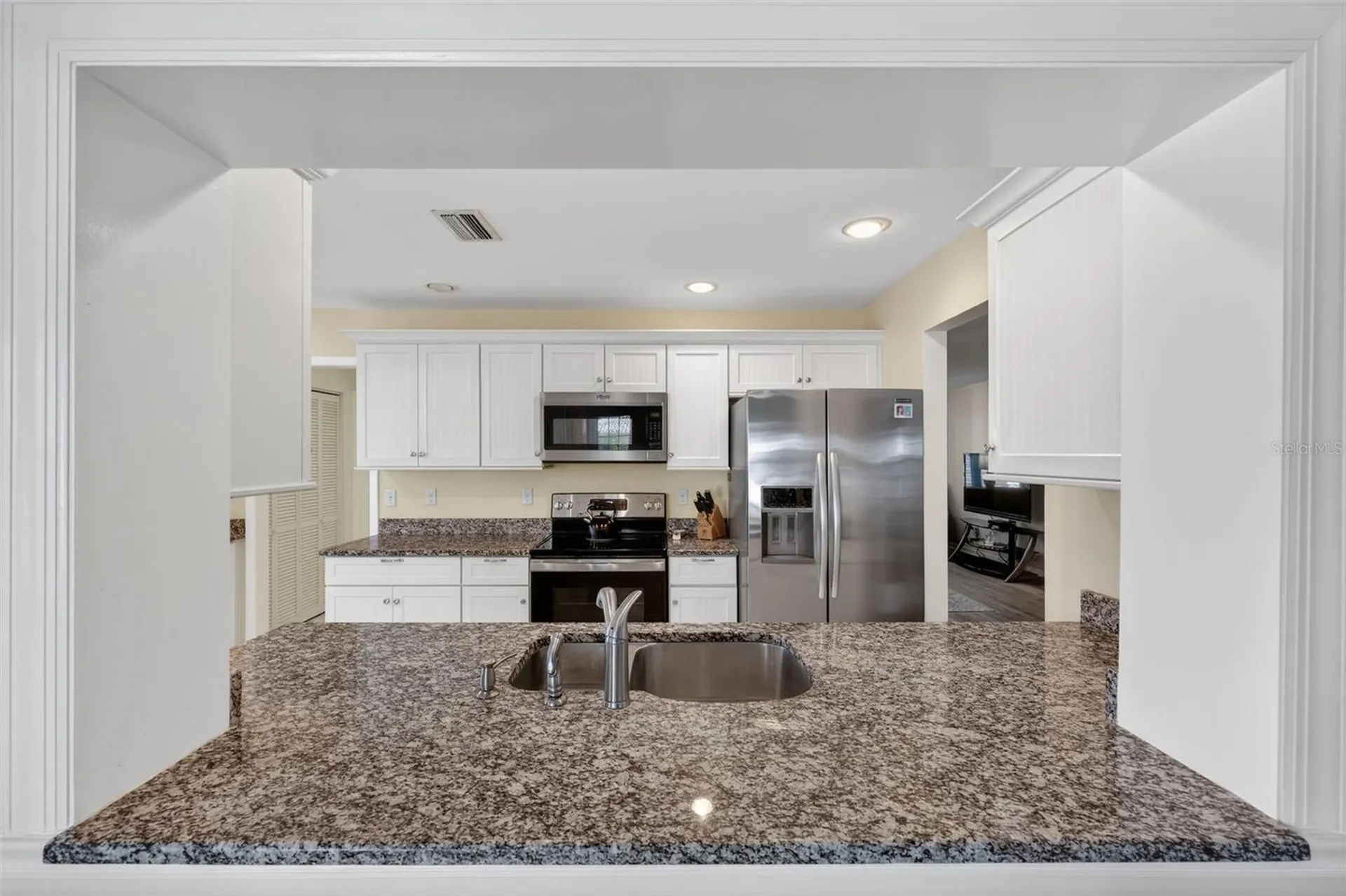 9208 142nd Street Seminole FL 33776