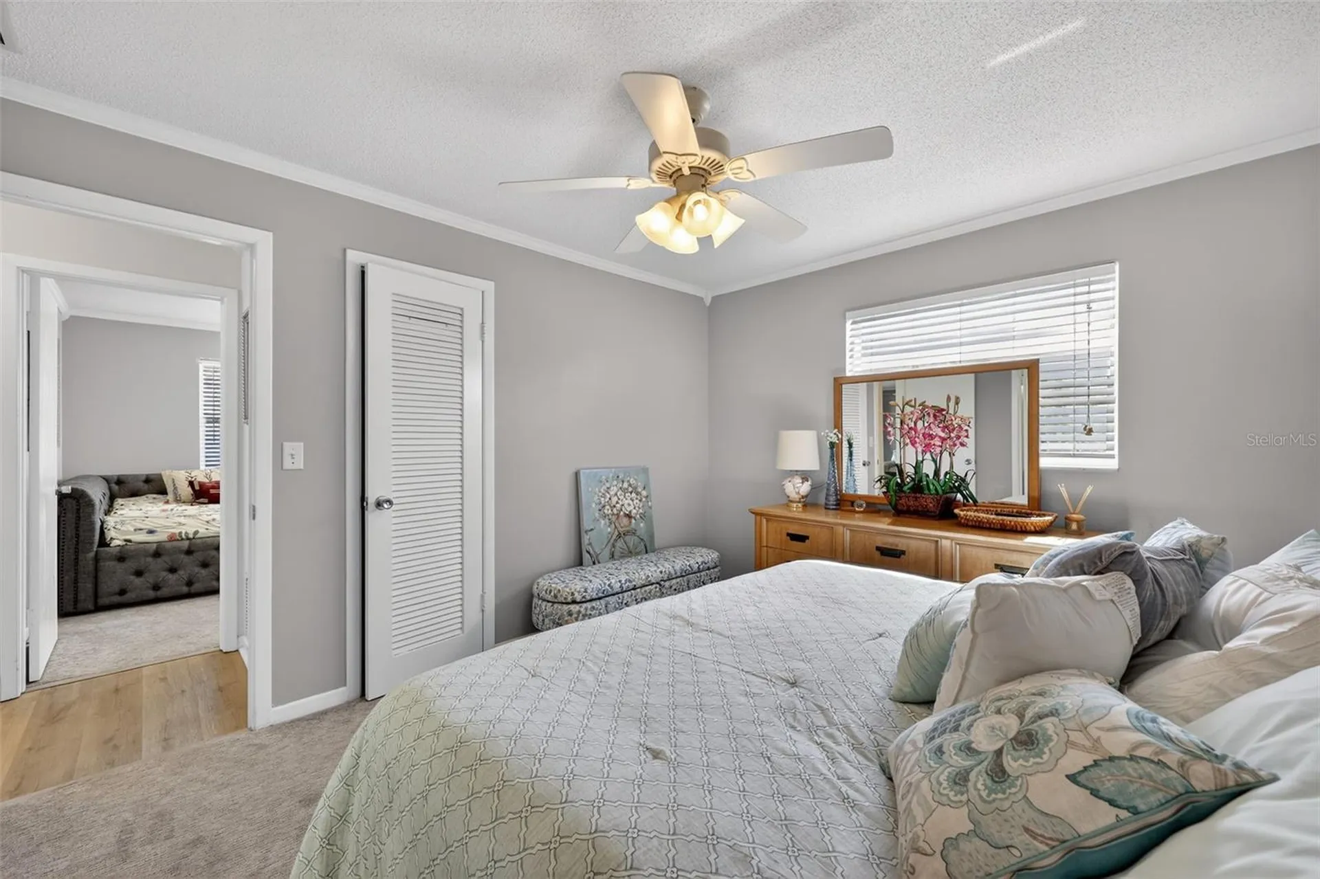 9208 142nd Street Seminole FL 33776