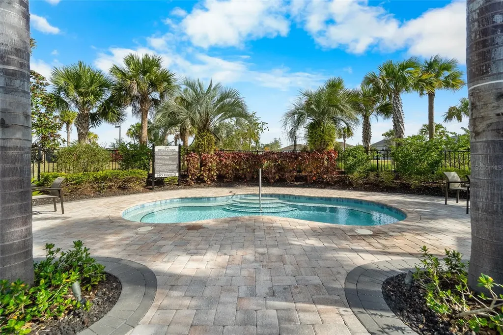 2347 Overfalls Place Wesley Chapel FL 33543
