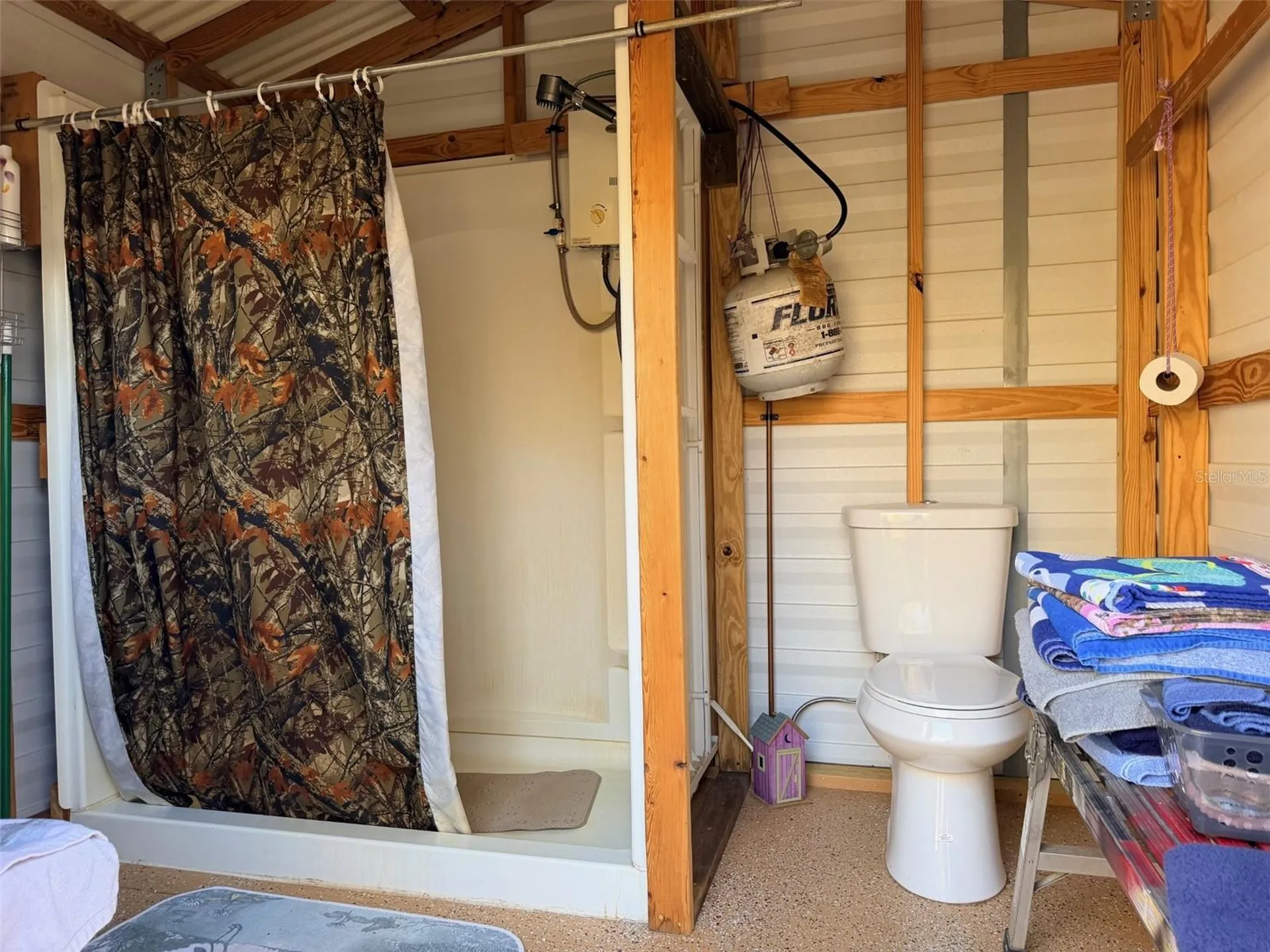 Off NW 10 Place Chiefland FL 32626