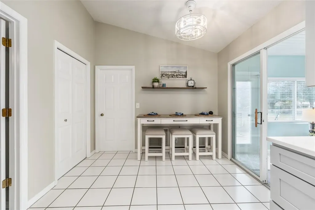 4504 NW 32nd Street Ocala FL 34482