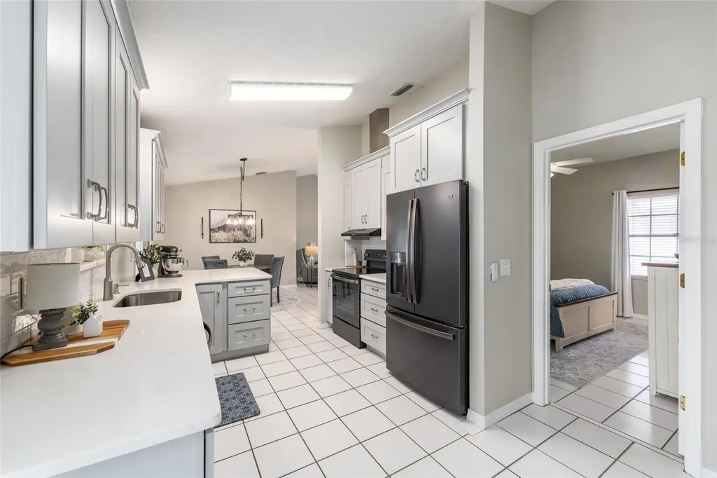 4504 NW 32nd Street Ocala FL 34482