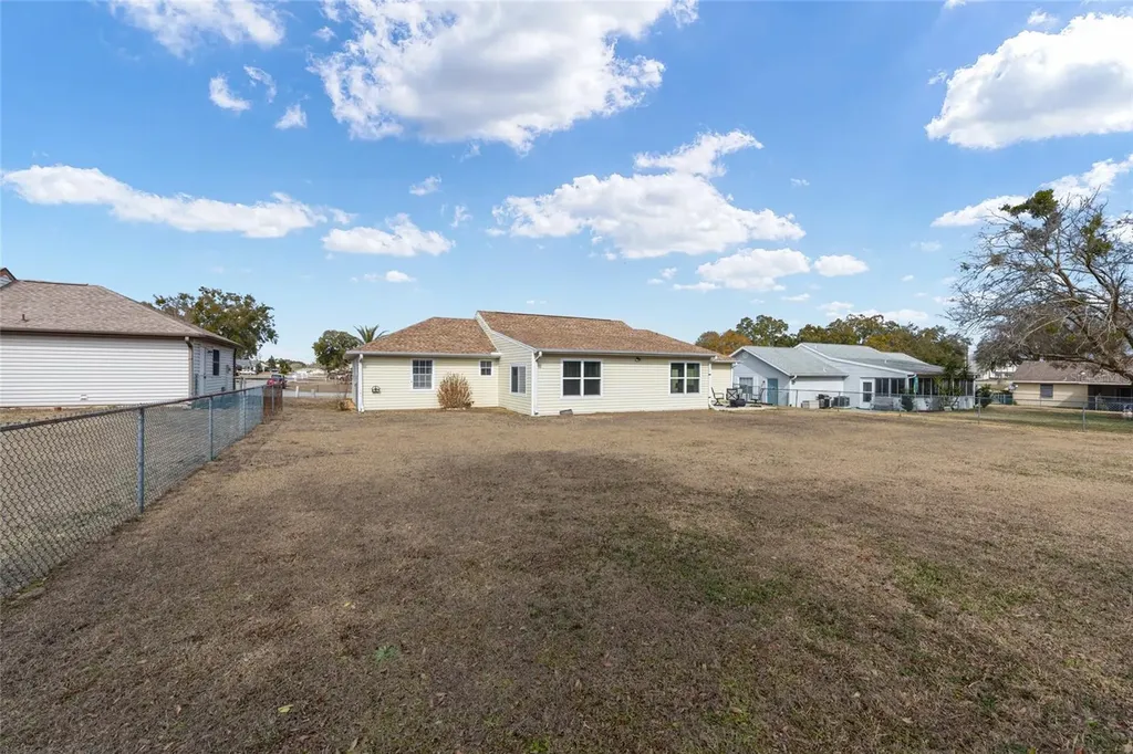 4504 NW 32nd Street Ocala FL 34482