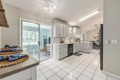 4504 NW 32nd Street Ocala FL 34482
