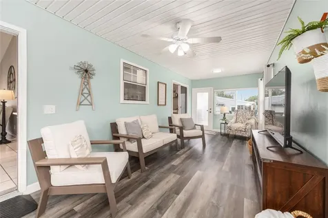4504 NW 32nd Street Ocala FL 34482