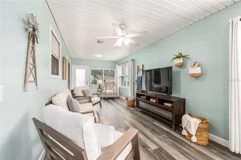4504 NW 32nd Street Ocala FL 34482
