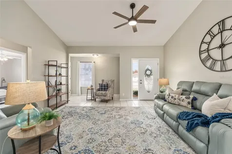 4504 NW 32nd Street Ocala FL 34482