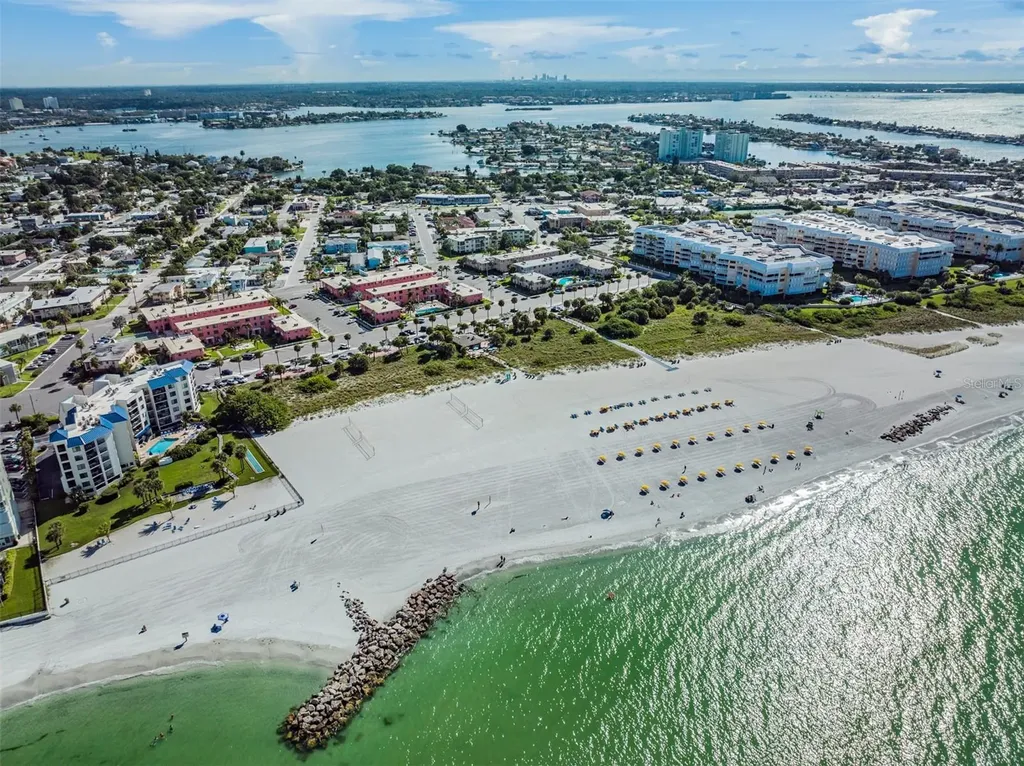6800 Sunset Way St Pete Beach FL 33706