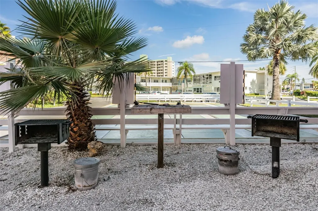 6800 Sunset Way St Pete Beach FL 33706