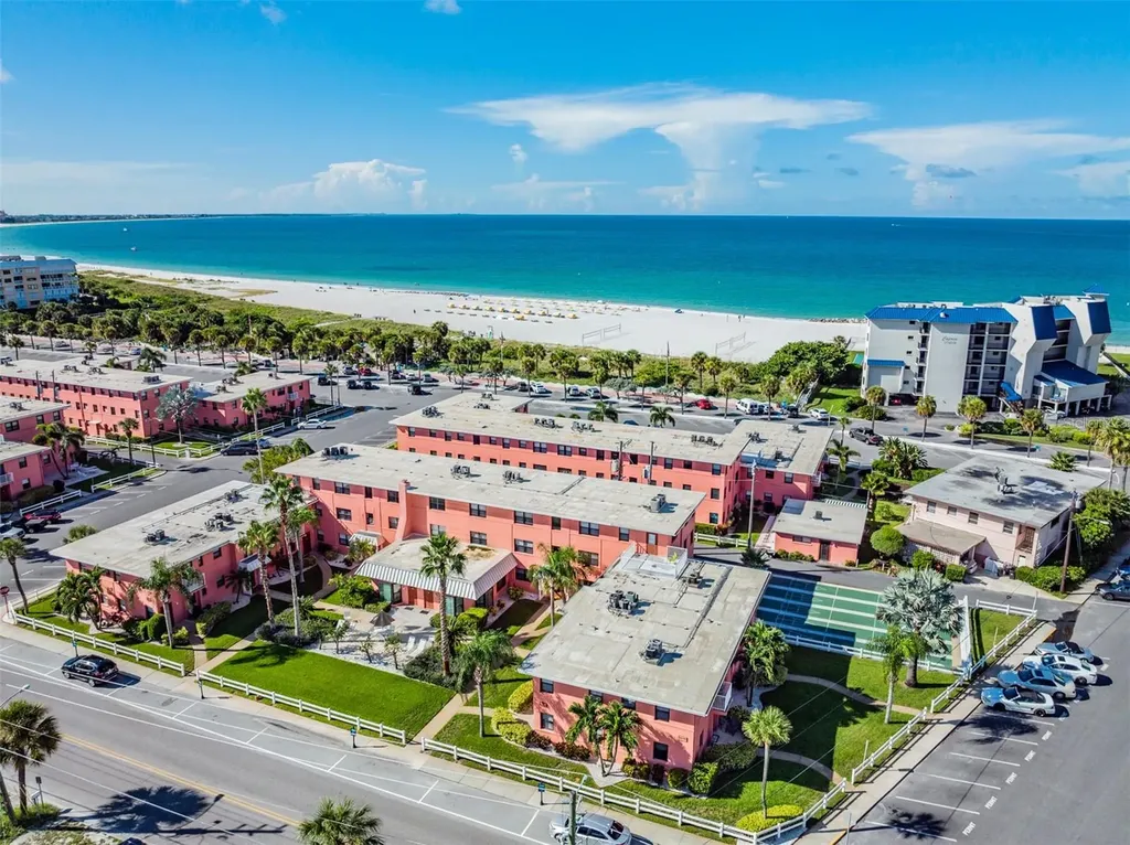 6800 Sunset Way St Pete Beach FL 33706