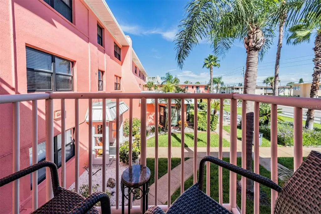 6800 Sunset Way St Pete Beach FL 33706
