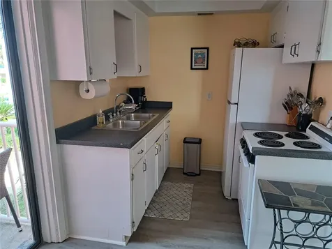 6800 Sunset Way St Pete Beach FL 33706