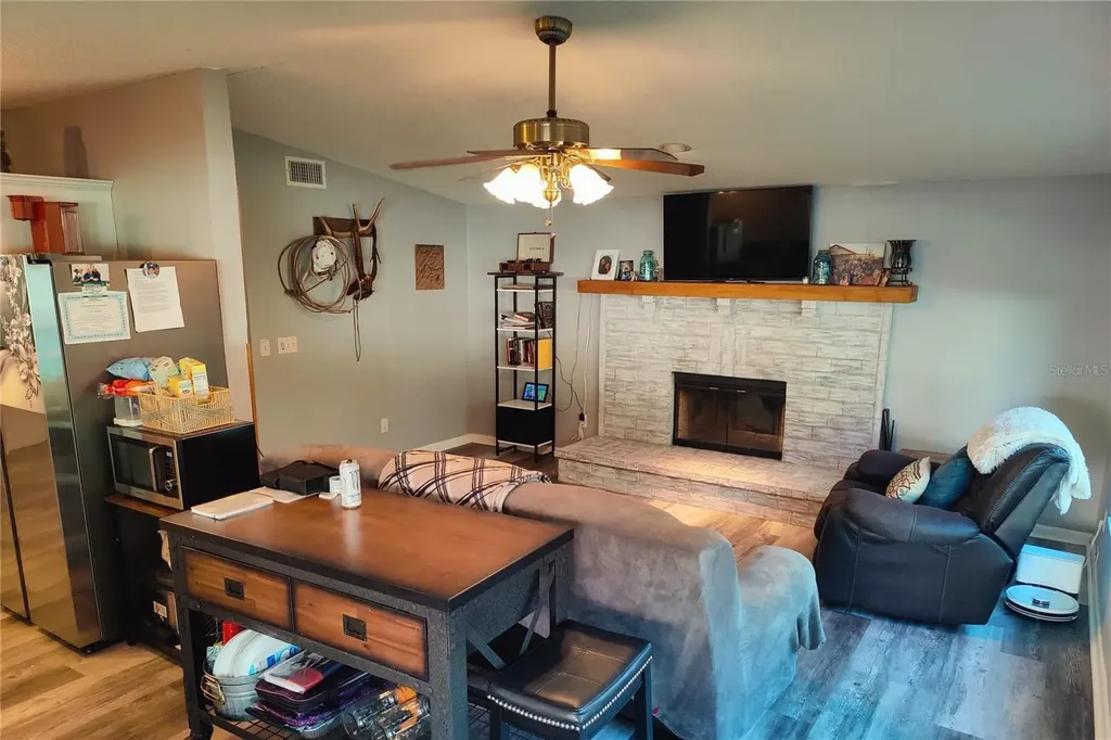 12131 Lacey Drive New Port Richey FL 34654