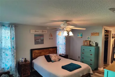 12131 Lacey Drive New Port Richey FL 34654