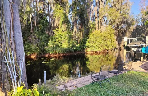 12131 Lacey Drive New Port Richey FL 34654