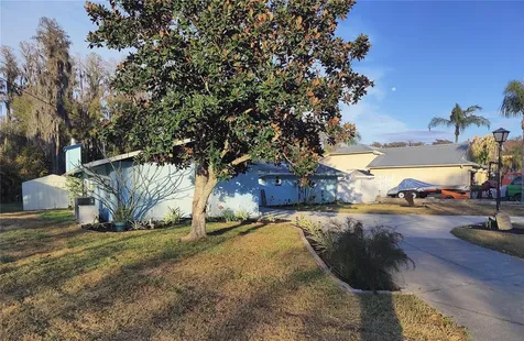 12131 Lacey Drive New Port Richey FL 34654