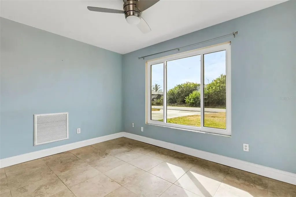 556 Mimosa Avenue NW Port Charlotte FL 33952