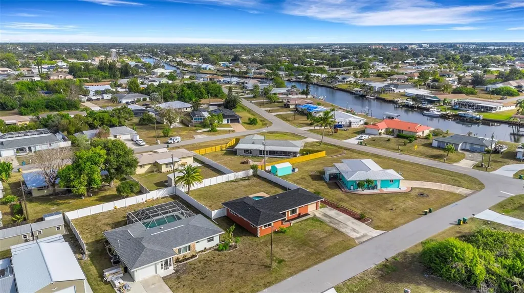 556 Mimosa Avenue NW Port Charlotte FL 33952