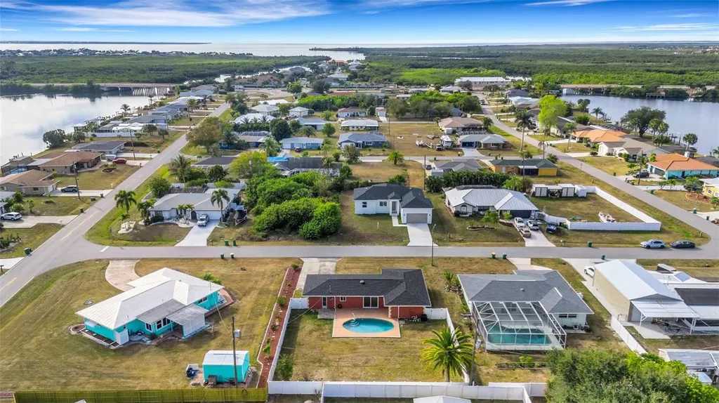 556 Mimosa Avenue NW Port Charlotte FL 33952