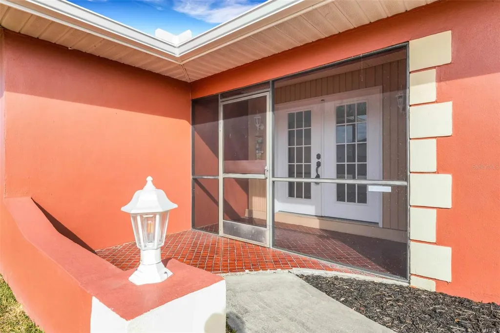 556 Mimosa Avenue NW Port Charlotte FL 33952