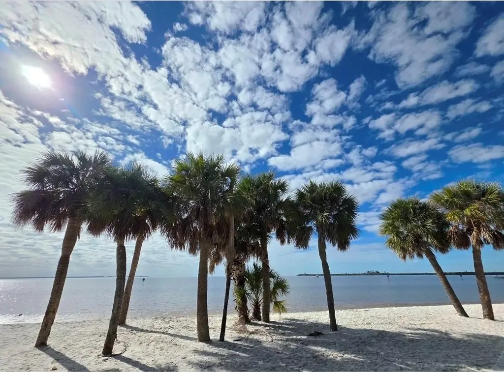 556 Mimosa Avenue NW Port Charlotte FL 33952