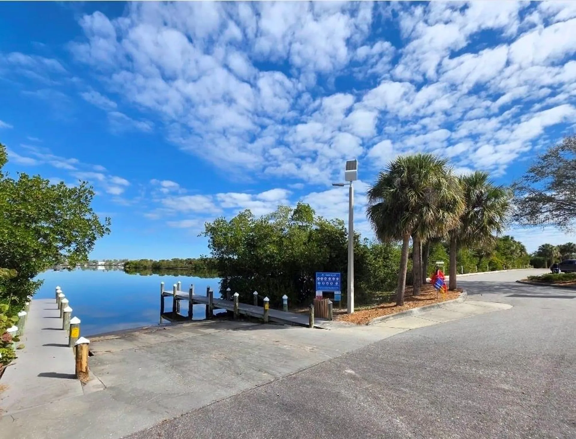 556 Mimosa Avenue NW Port Charlotte FL 33952