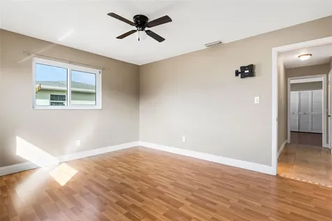 556 Mimosa Avenue NW Port Charlotte FL 33952