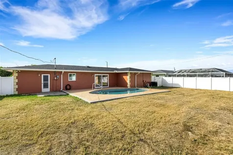 556 Mimosa Avenue NW Port Charlotte FL 33952