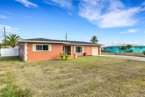 556 Mimosa Avenue NW Port Charlotte FL 33952
