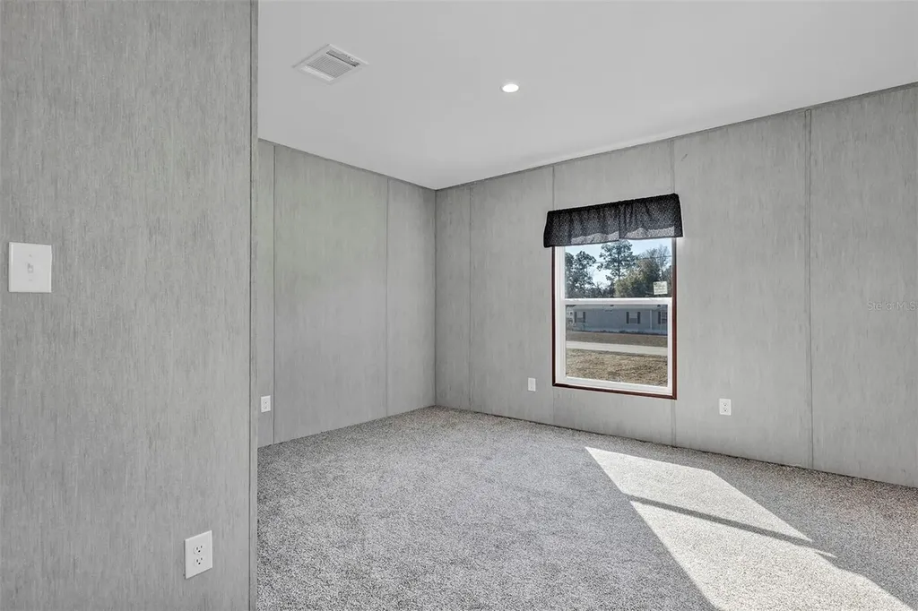 16879 SW 42nd Loop Ocala FL 34481