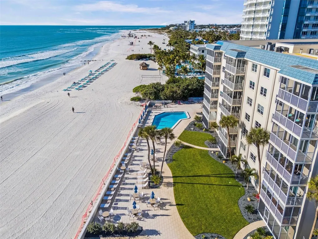 800 Benjamin Franklin Drive Sarasota FL 34236