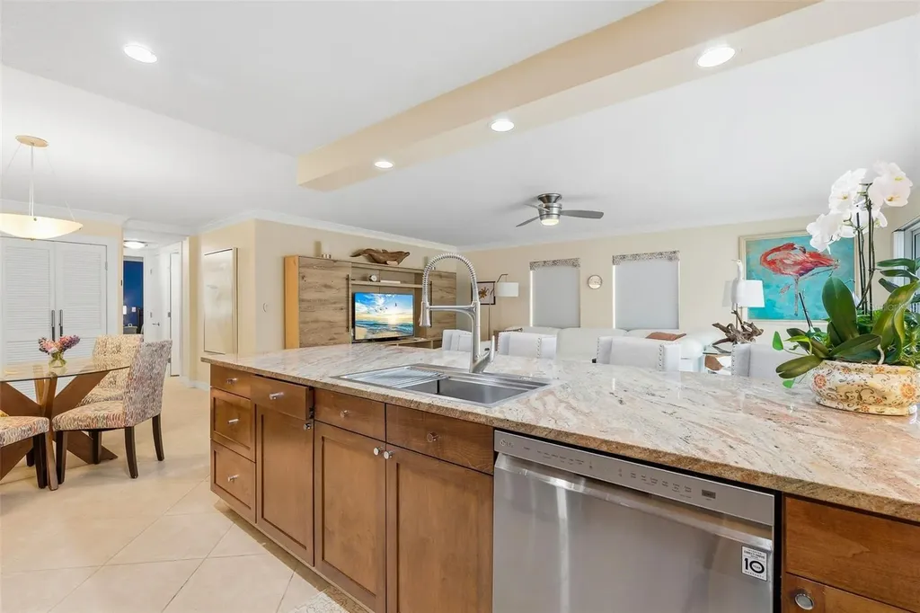 800 Benjamin Franklin Drive Sarasota FL 34236