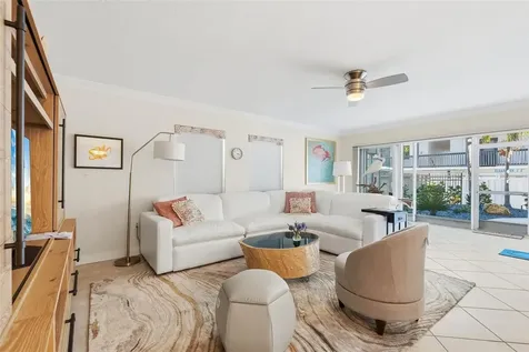 800 Benjamin Franklin Drive Sarasota FL 34236