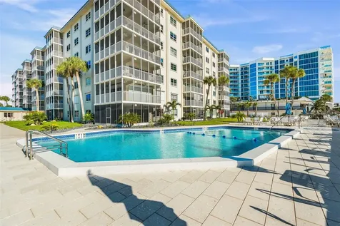 800 Benjamin Franklin Drive Sarasota FL 34236