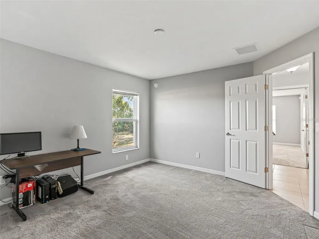 1907 NW 85th Loop Ocala FL 34475