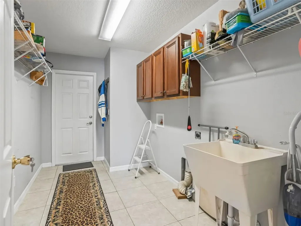 1907 NW 85th Loop Ocala FL 34475