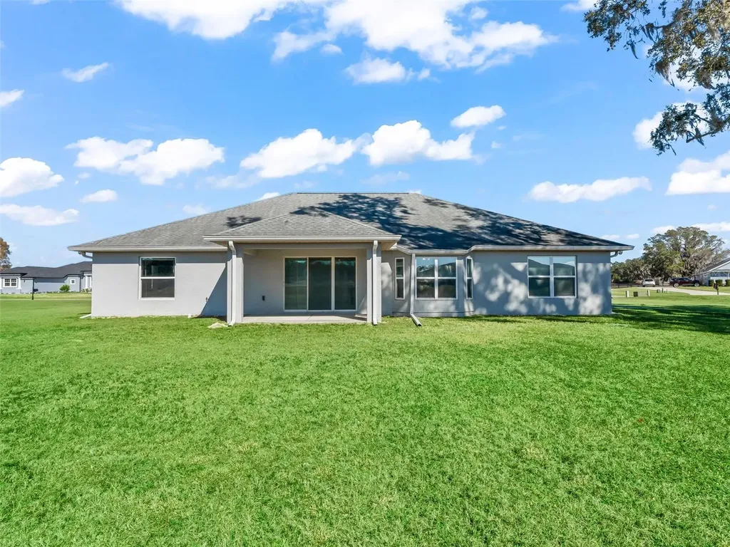 1907 NW 85th Loop Ocala FL 34475