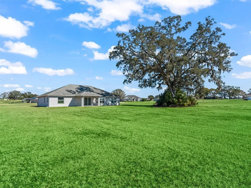 1907 NW 85th Loop Ocala FL 34475