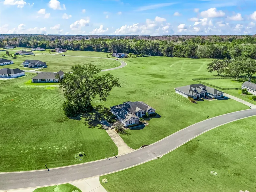 1907 NW 85th Loop Ocala FL 34475
