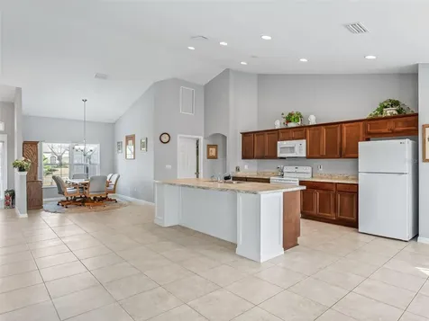 1907 NW 85th Loop Ocala FL 34475