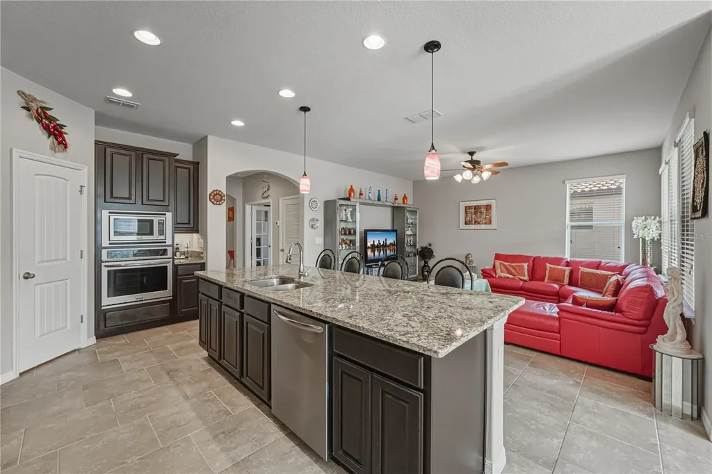 4169 Prima Lago Circle Lakeland FL 33810